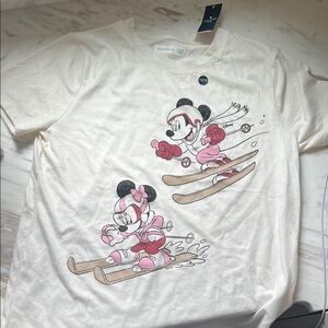 Abercrombie kids Disney Cream T-Shirt with Mickey and Minnie Skiing